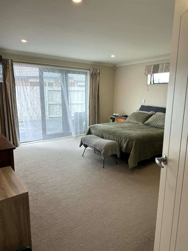 42 Peter Hall Drive Kelvin Grove_33