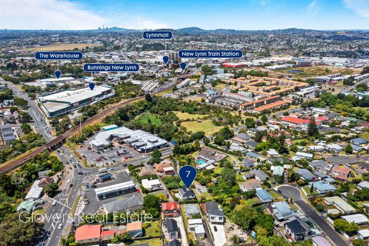7 Margan Avenue New Lynn_17