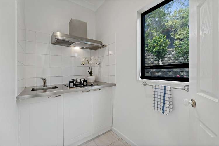 15 Tumbridge Place Somerville_16