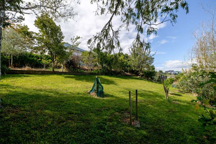 120 Pacific Drive Fitzherbert_32