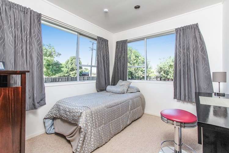 1/7 Almond Place Mount Wellington_12