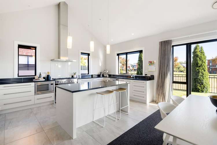 39 Pengover Avenue Leamington_7