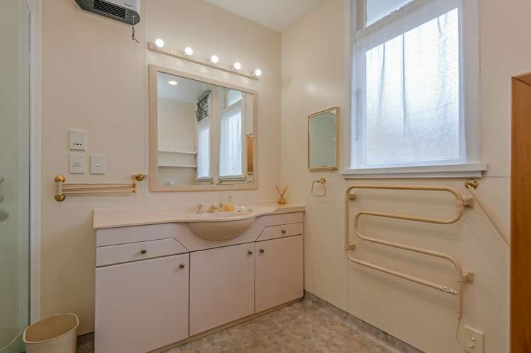 9 Chaytor Street West End_12