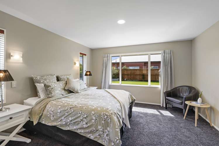 281 Southfield Drive Lincoln_19