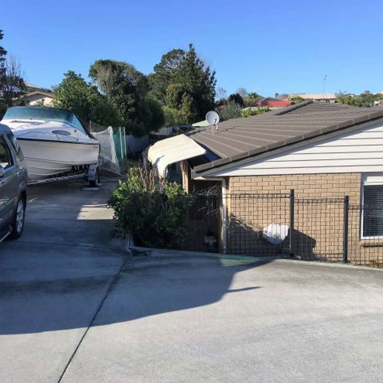 37d Shakespear Road Army Bay_16