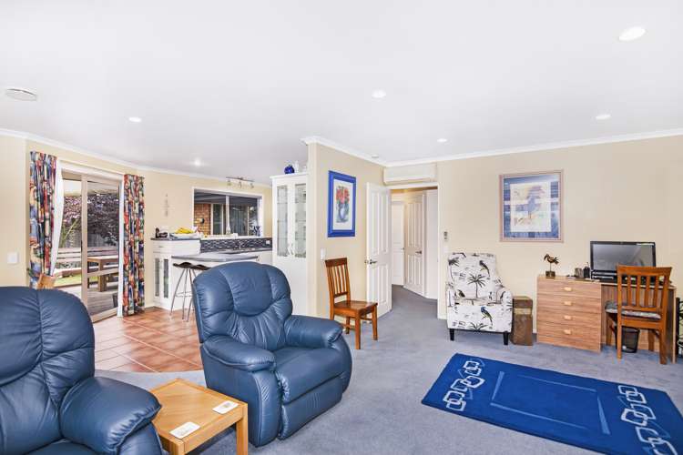 33 Otia Drive Richmond_7