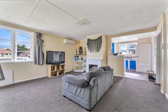 2 Dixon Avenue Hawera_3