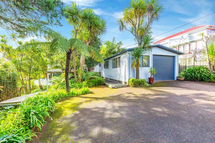 8 Lytton Street Devonport_17