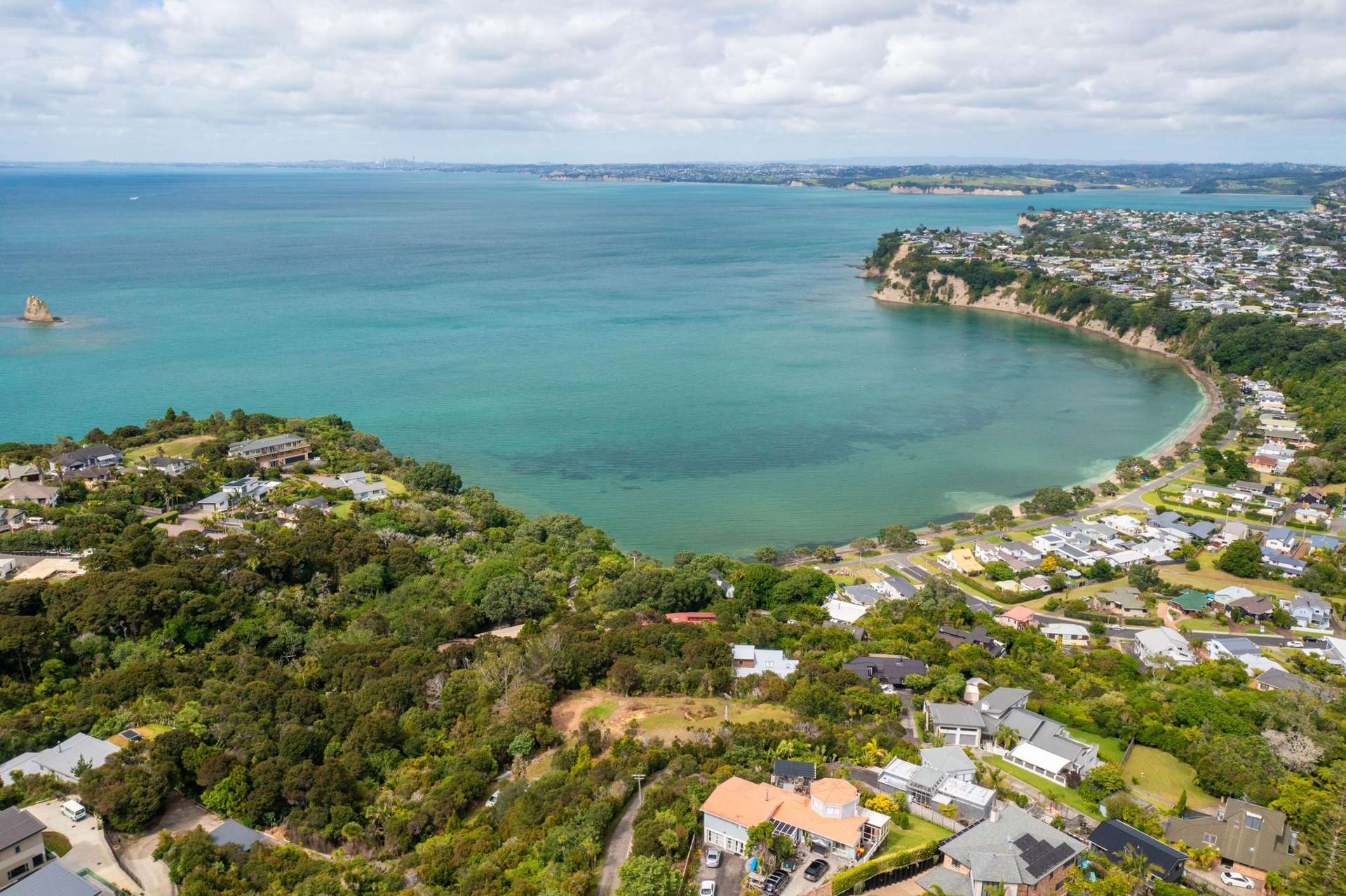 79 Roberts Road Matakatia_0