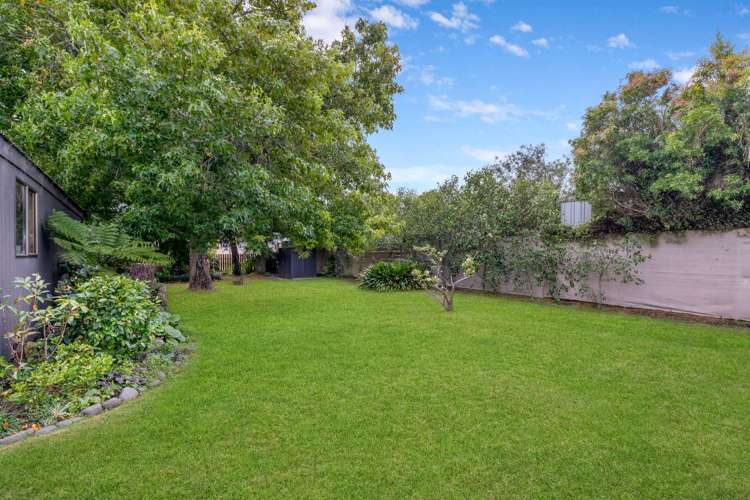 17 Te Moau Avenue Parakai_18