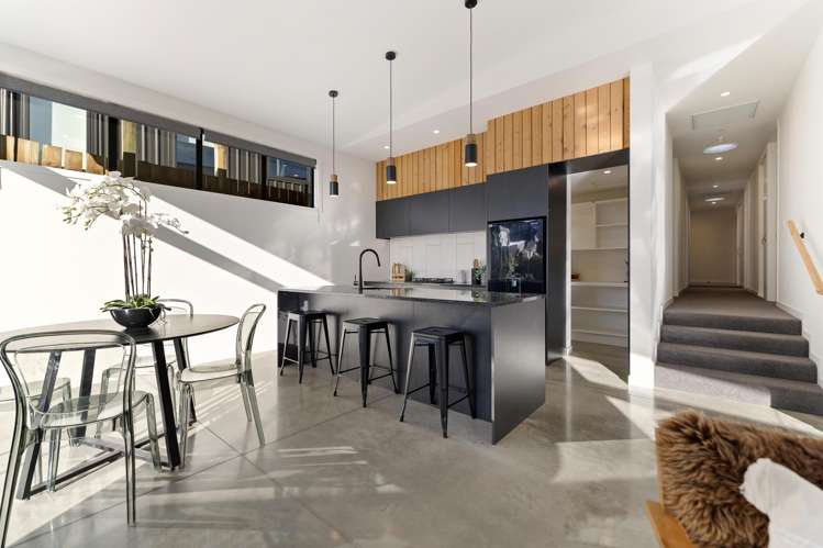 12 Till Street, Hanley's Farm_3