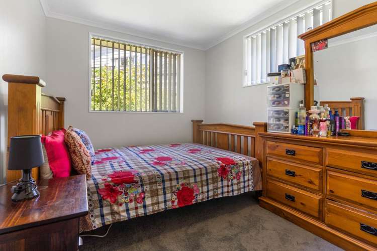 45 Castlefinn Drive Manurewa_5