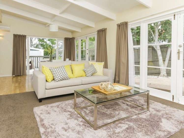 2/244 Meola Road Point Chevalier_0