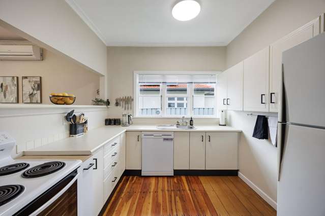 624 Frederick Street West Mahora_1