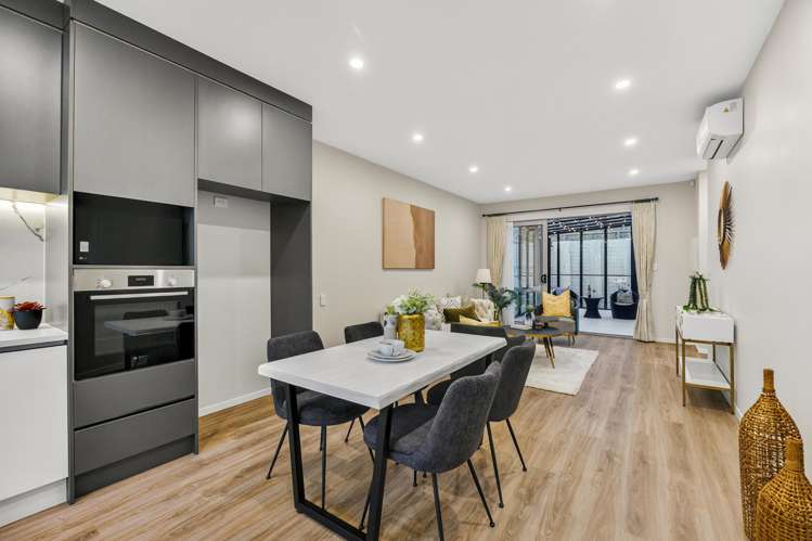 37 Puwha Street Massey_13