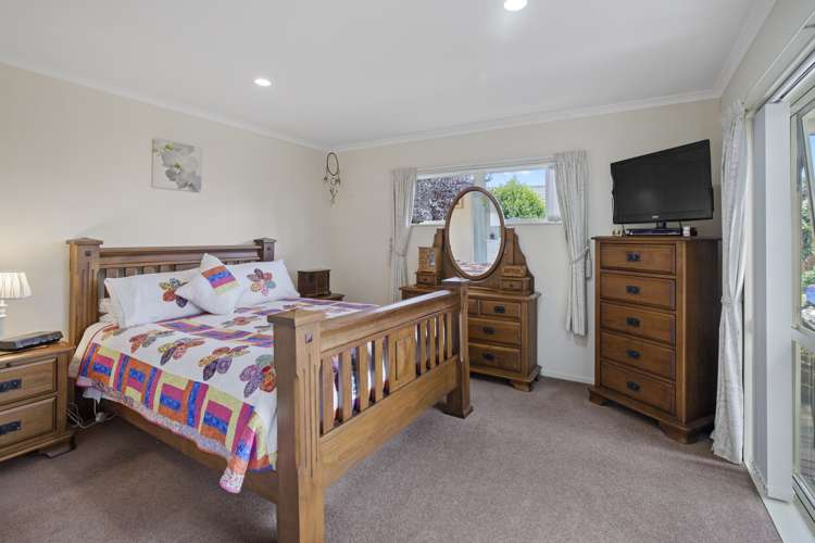 6 Ernest Shackleton Place Waiuku_9