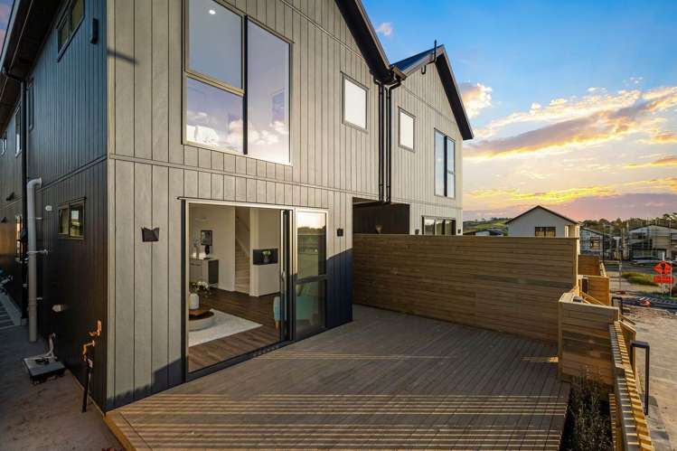 12 Mairehau Street Westgate_23