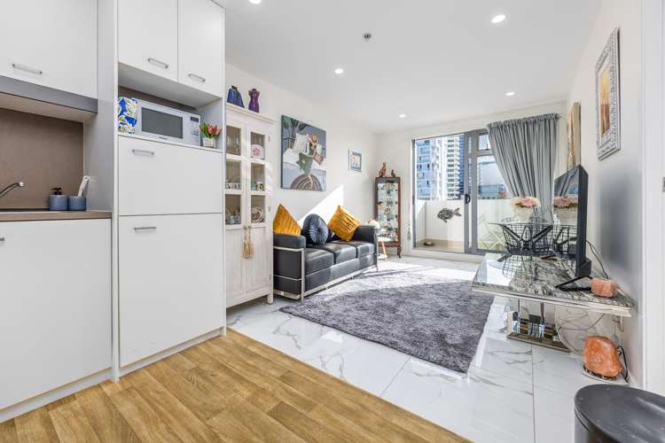 7C/32 Eden Crescent Auckland Central_3