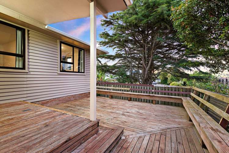 27 Ernie Pinches Street Wesley_11