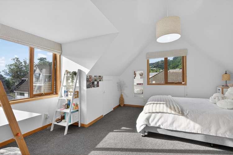 2/130 Muritai Road Eastbourne_11