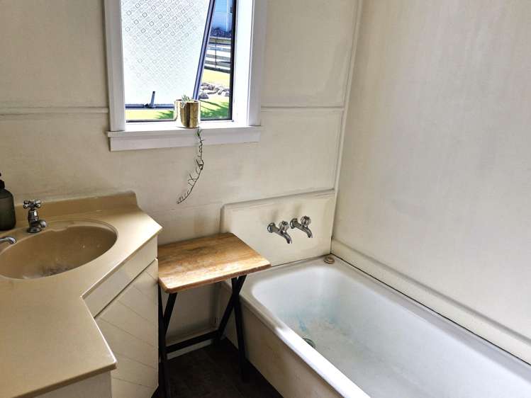 182 Bright Street Cobden_13
