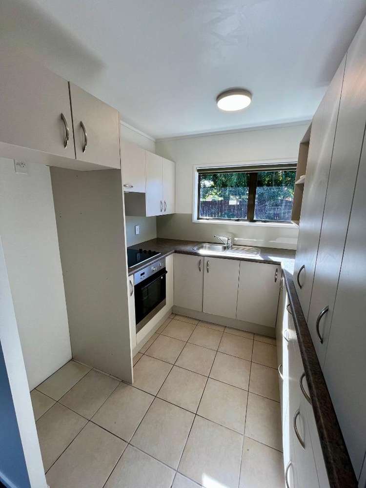 2/24 Beaumaris Way Conifer Grove_8