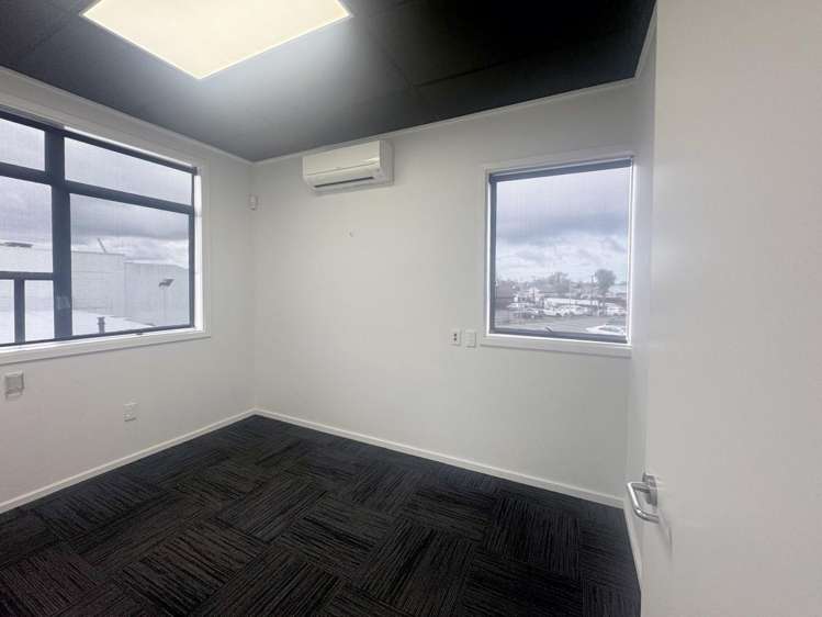 12 Main North Road Papanui_5