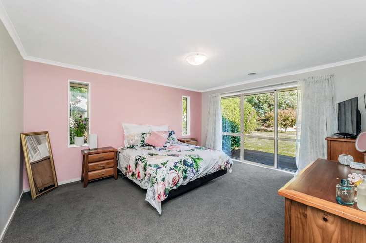 8 Marion Place Lincoln_13