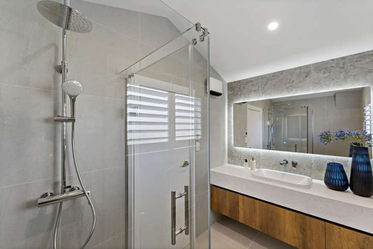 131 Bassett Road Remuera_16