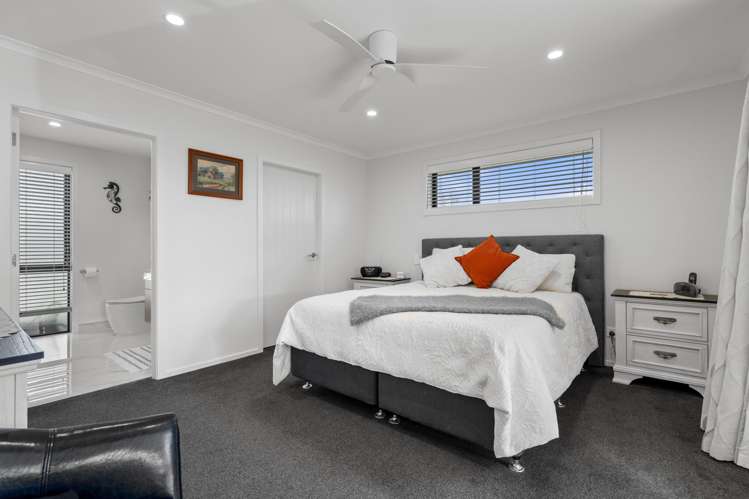 56 Sir Bob Charles Drive Masterton_9