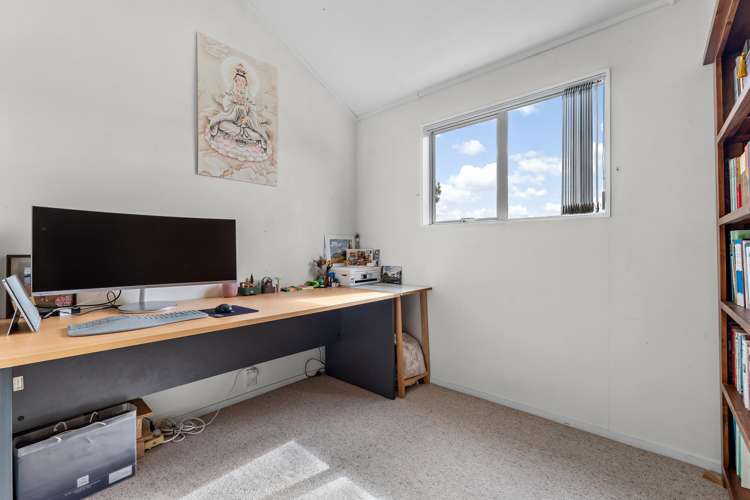 16 Redfern Lane Glenfield_5