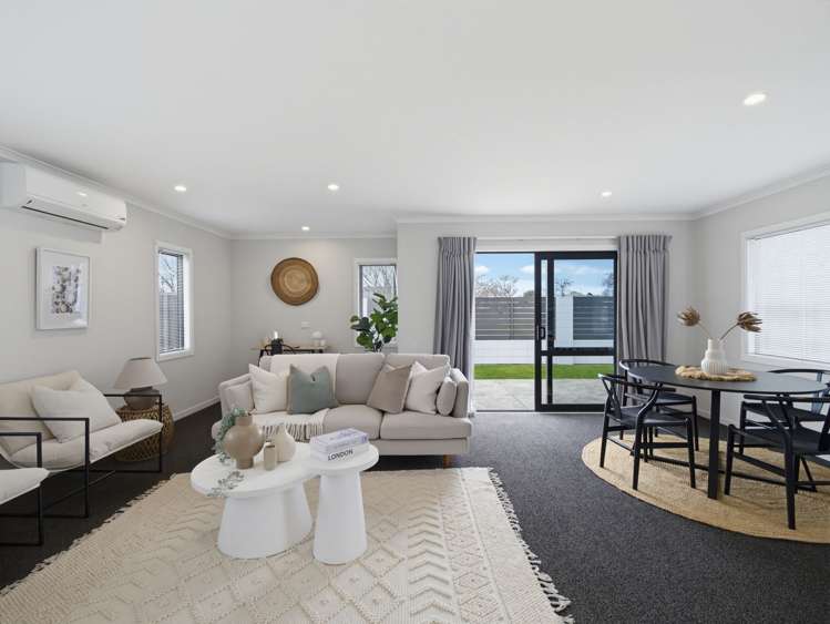 206 Park Road North_5
