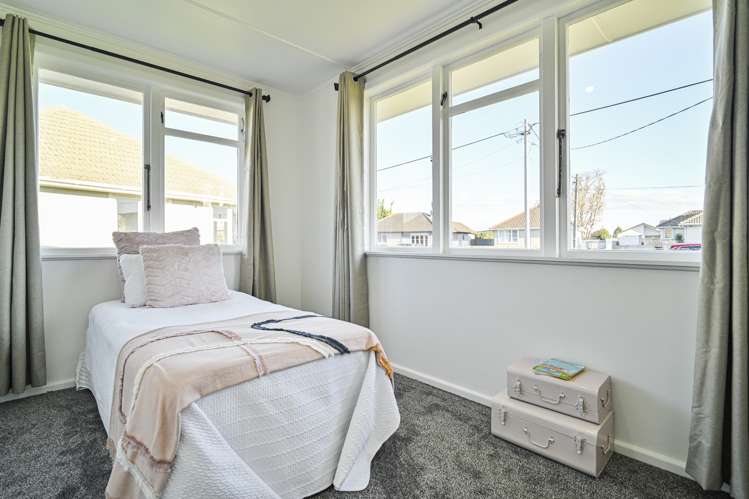 405 Montgomery Street Raureka_13