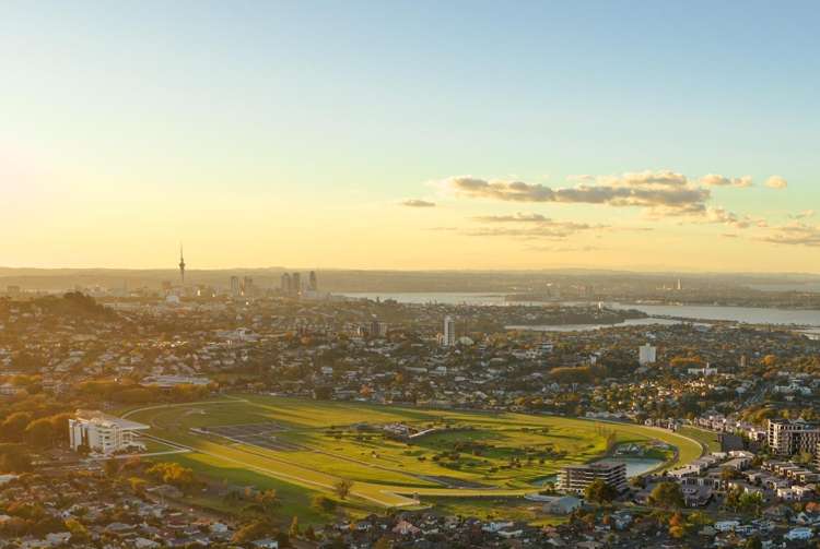 107/79 Ladies Mile Remuera_8