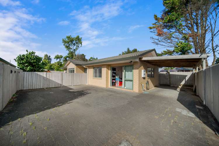 33 Koru Street Mangere Bridge_19