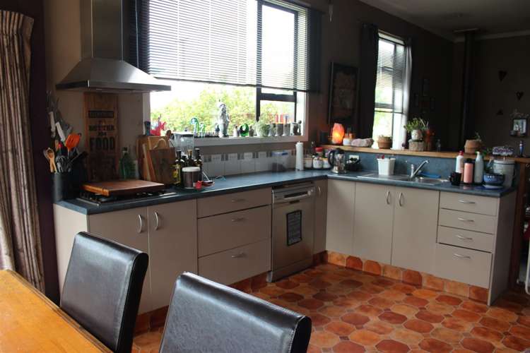 44 Ajax Street Milton_1