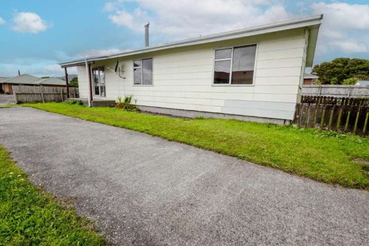 37 Arnott Heights Greymouth_28