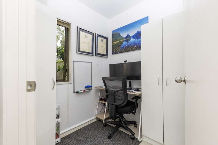 34/21 Hunters Park Drive Three Kings_9