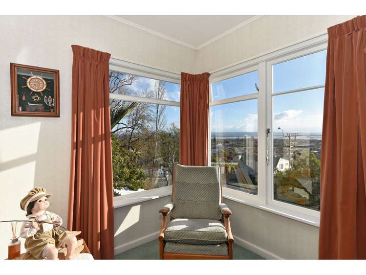 197 The Ridgeway Stoke_6