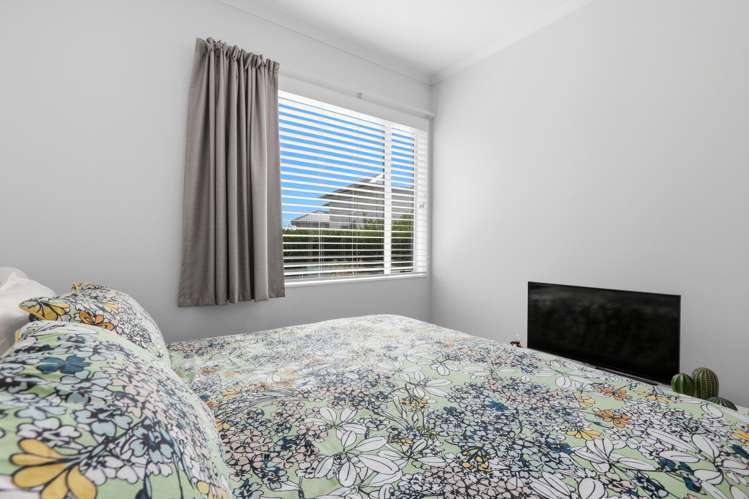 32B Taikura Avenue Red Beach_20