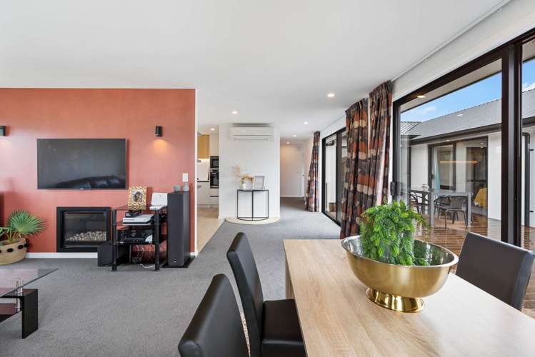 60 Oaks Drive Lincoln_3