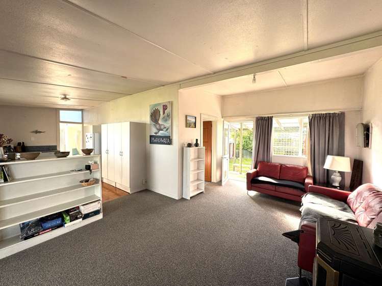 290 Newhaven Road Owaka_25