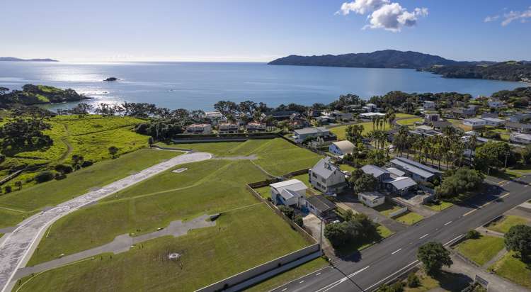 187 State Highway 10 Coopers Beach_28