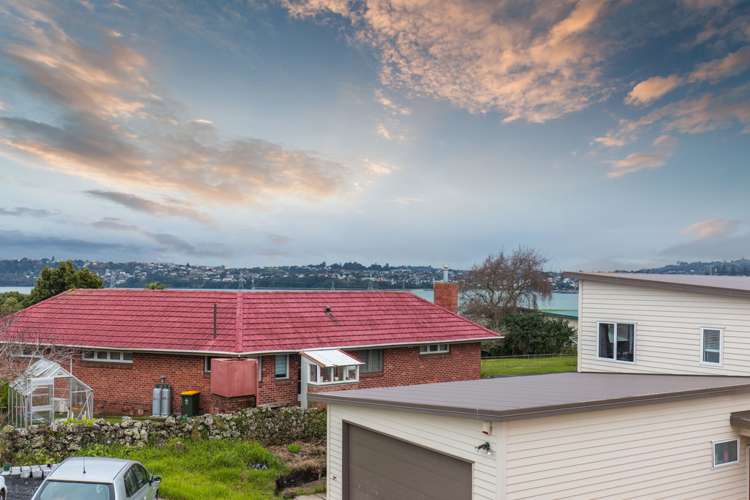 14 Boyd Avenue Mangere Bridge_22