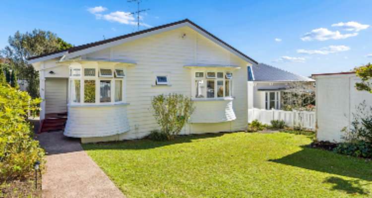 20 Pukeora Avenue_0