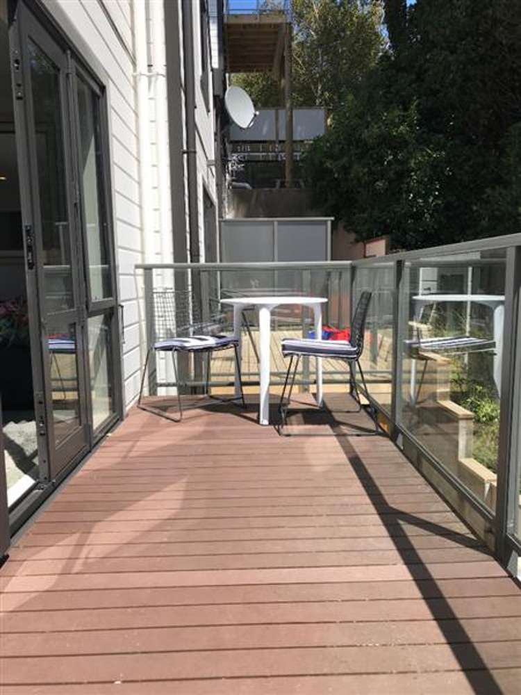 6/240 The Terrace Wellington Central_5