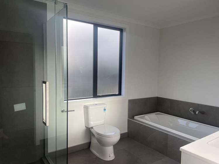 2/333 Horsham Downs Road Rototuna North_12