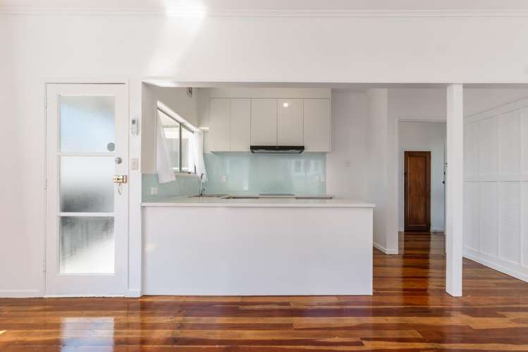 3/3 Locarno Avenue Sandringham_6