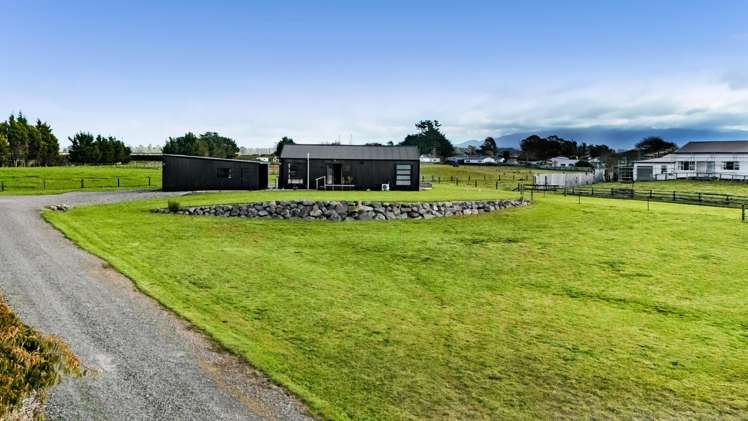 13 Kelly Street Midhirst_21