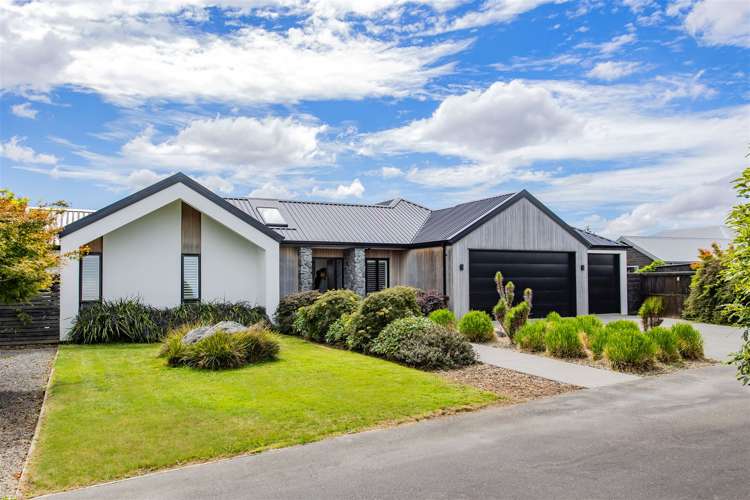 7 Shepherd Avenue West Melton_24